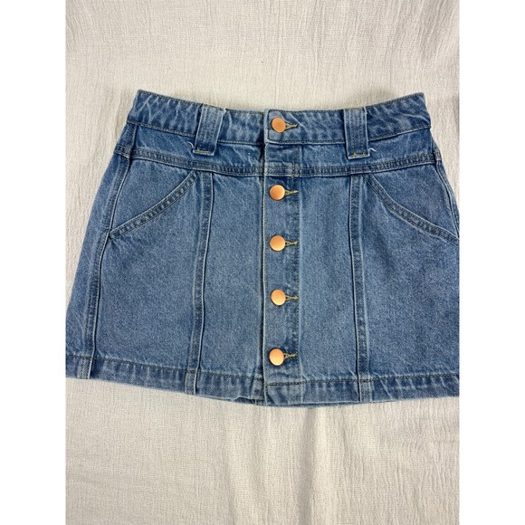 2- Altar'd State Raleigh Layered Lace Shorts Womens XS Denim Mini Academia Boho‎ - Picture 2 of 14